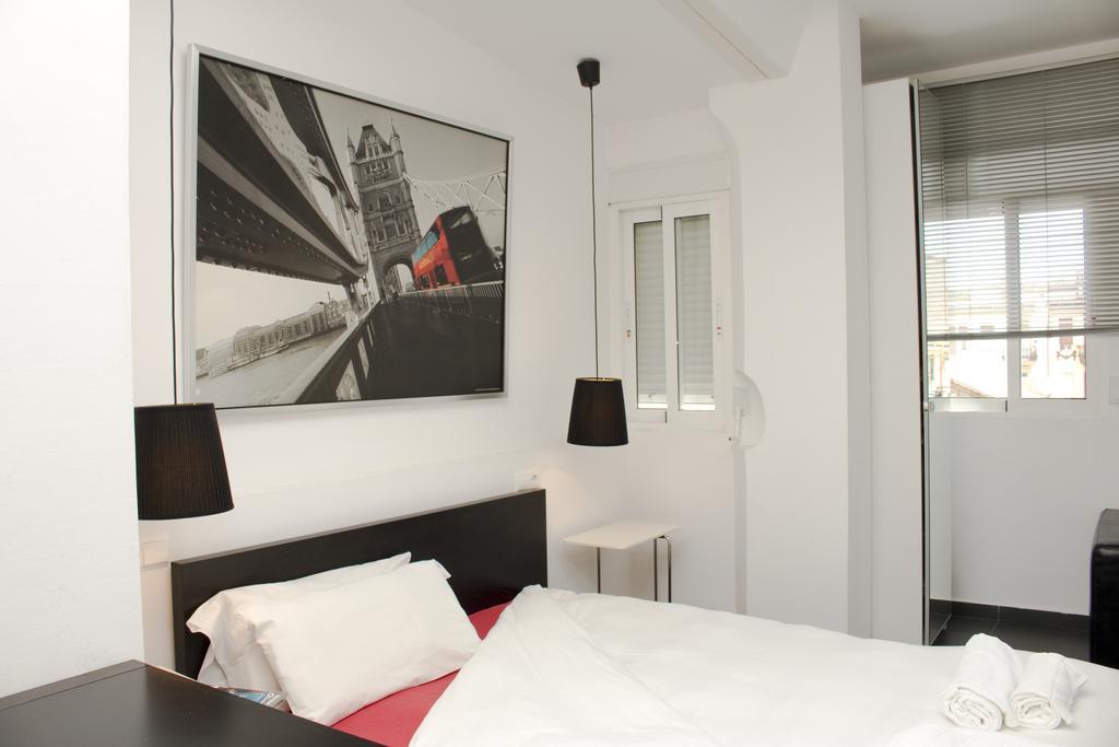 Na Jordana Apartments Valencia Room photo